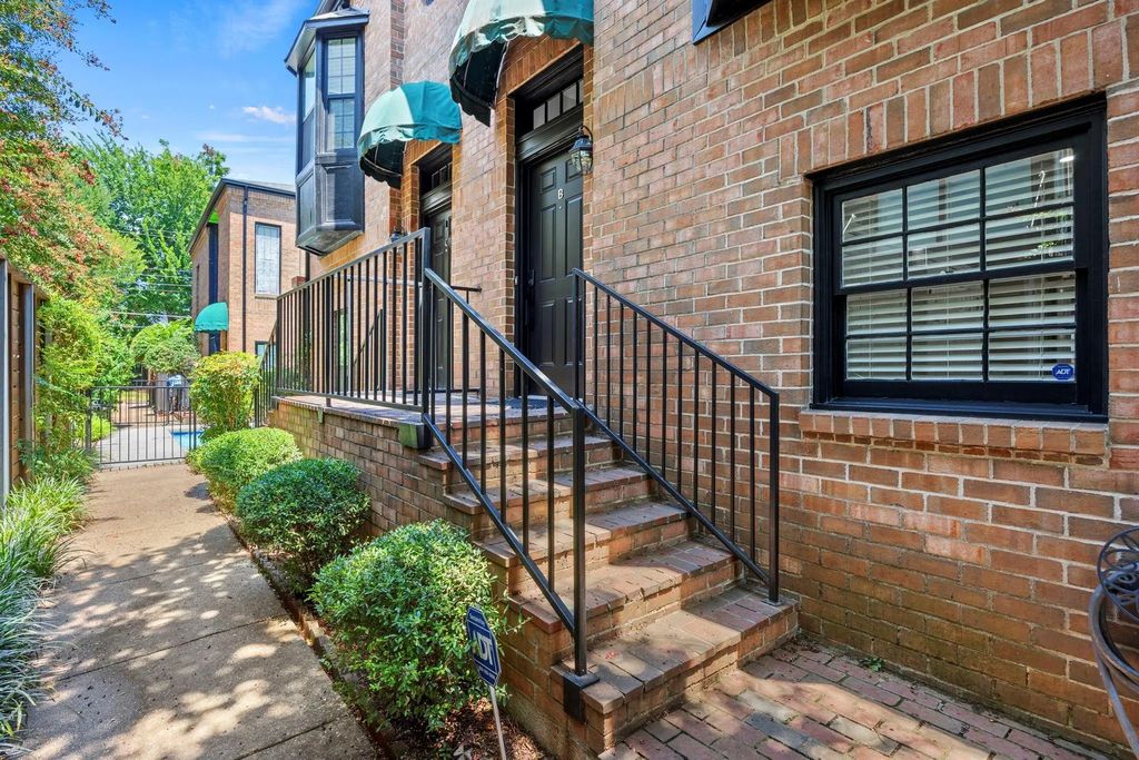 4143 Newton Avenue B, Dallas