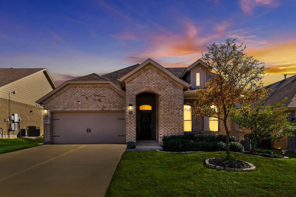 317 Hogan Drive, Denton