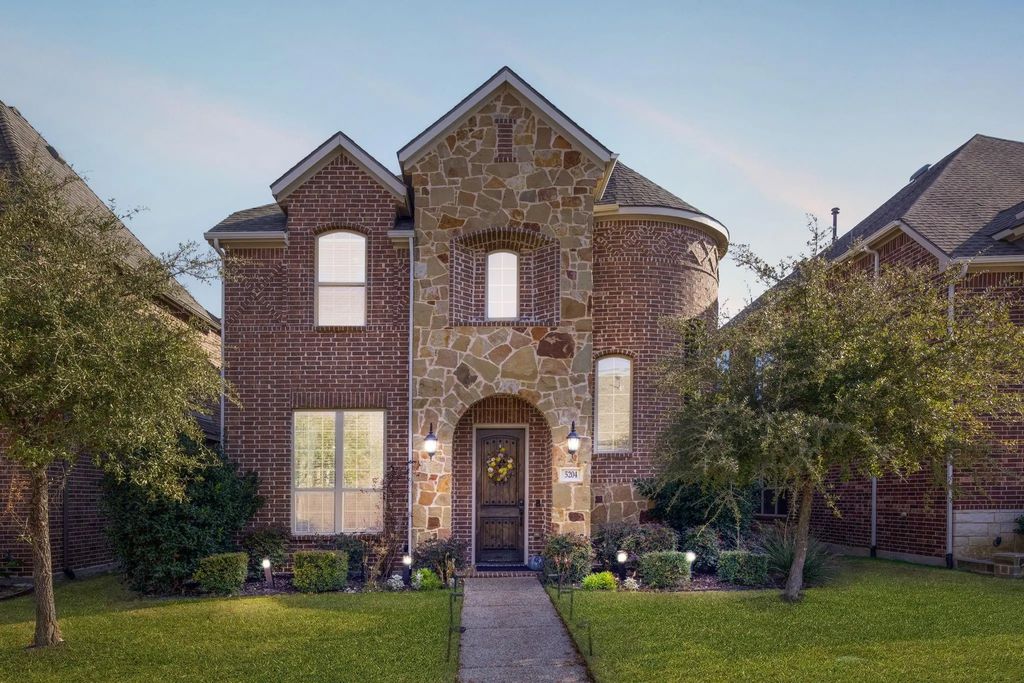 5204 Soren Street, Irving