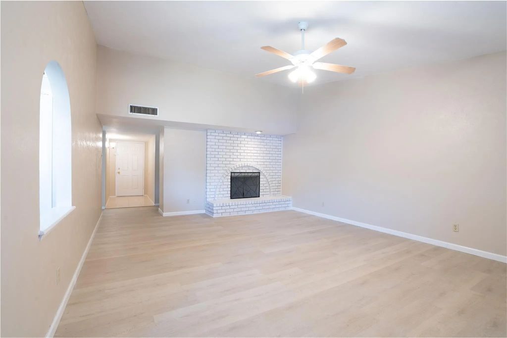 3101 Silverdale Lane, Garland