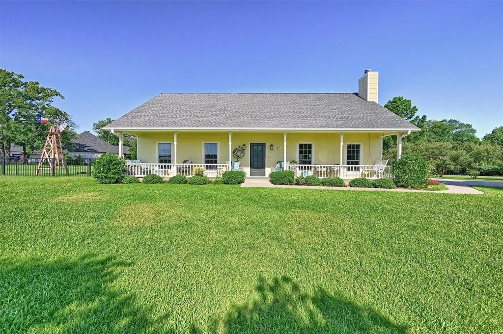 122 Comanche Drive, Lake Kiowa