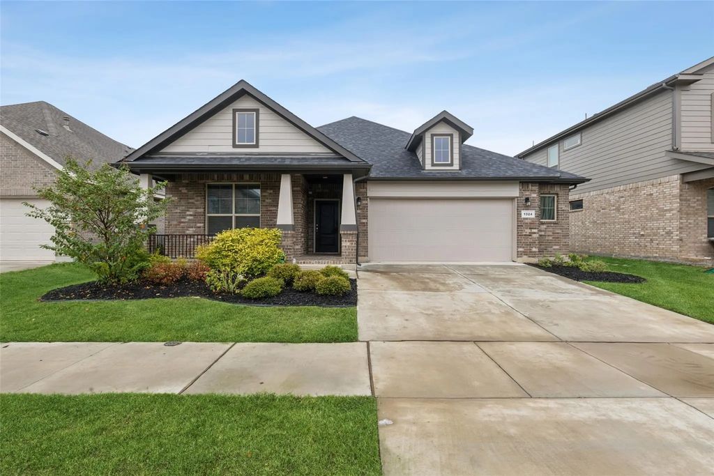 1324 Millerbird Way, Argyle