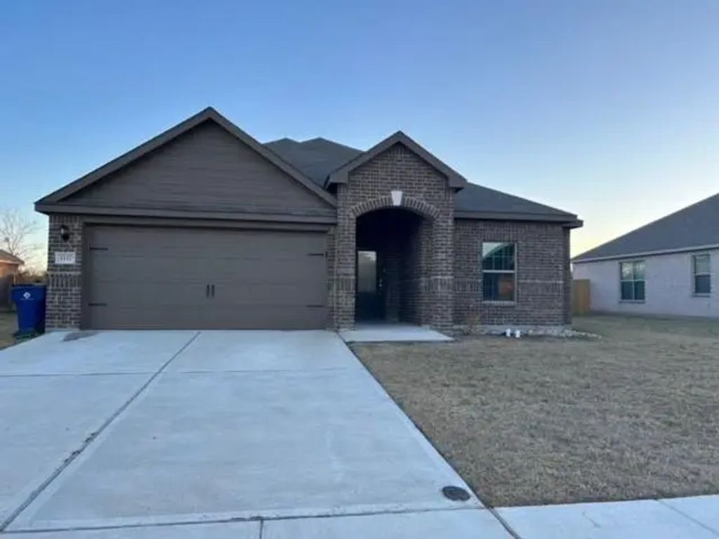 1117 Wheatfield Lane, Crowley