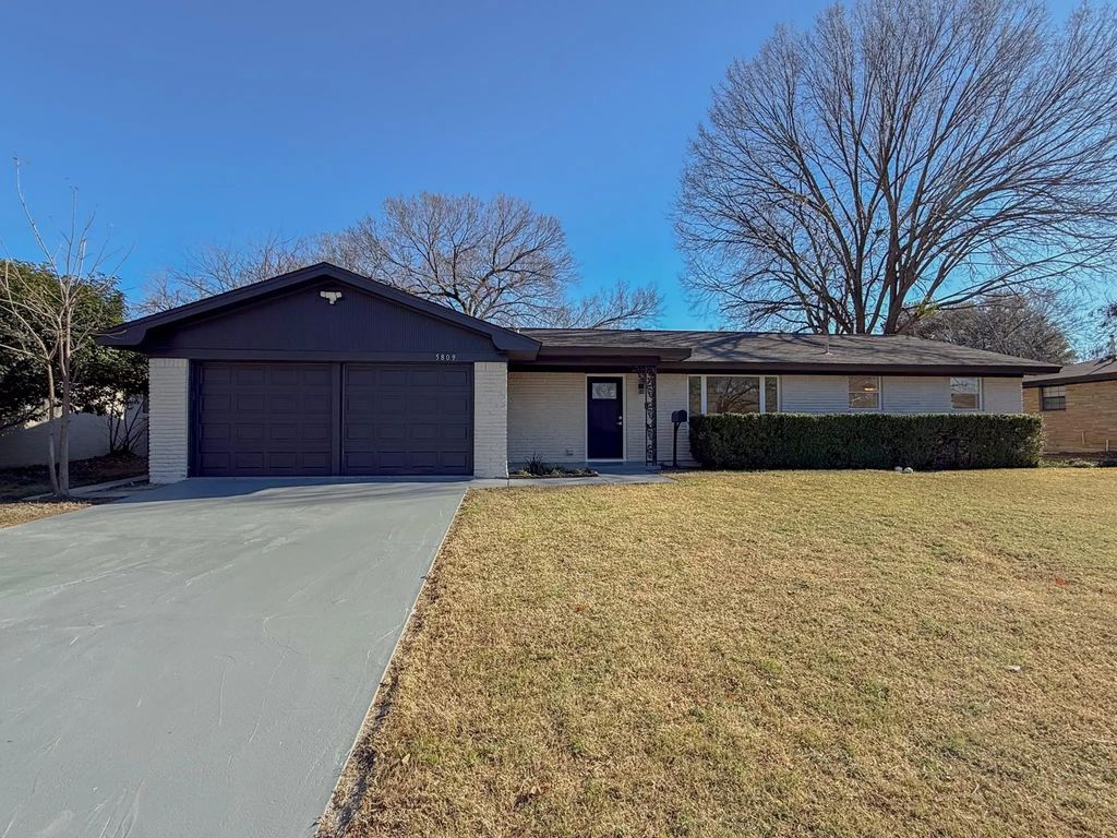 5809 Winifred Drive, Fort Worth