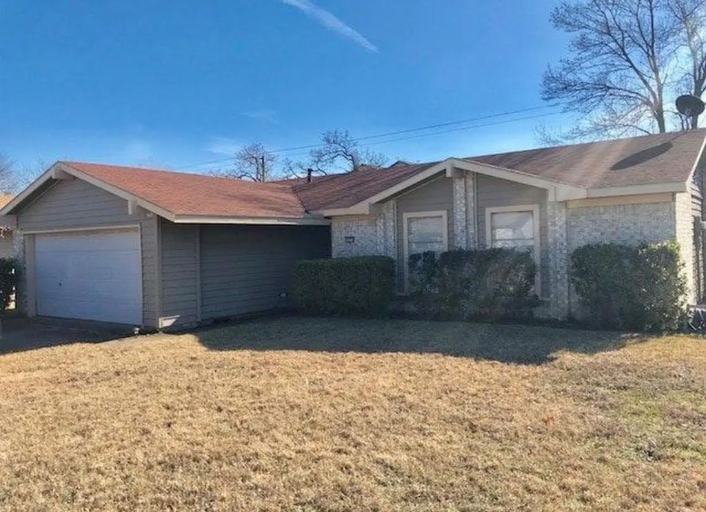 12212 Bishop Drive, Balch Springs