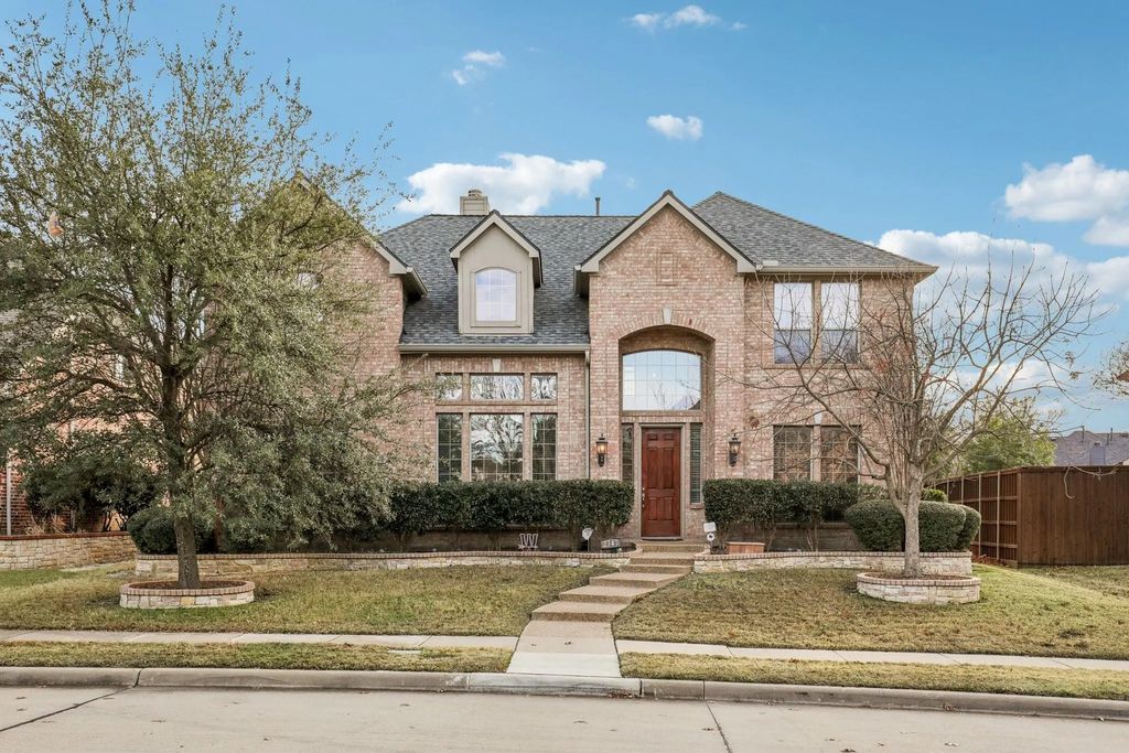 2347 Blackstone Drive, Frisco