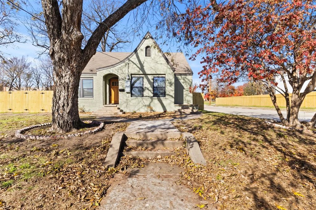 2317 Peabody Avenue, Dallas