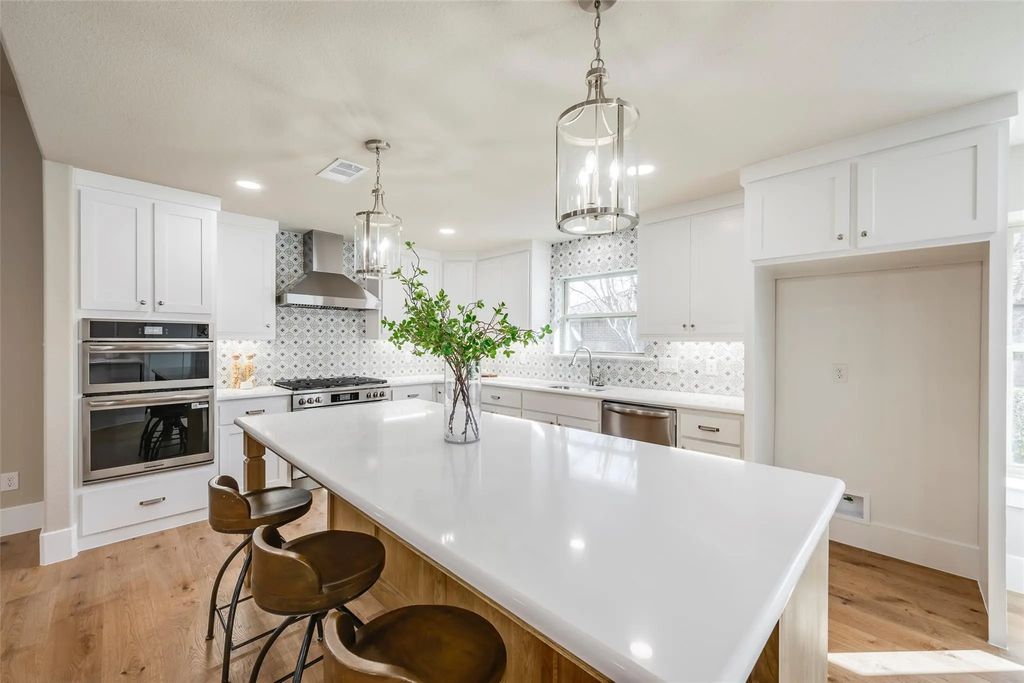 7204 Canongate Drive, Dallas
