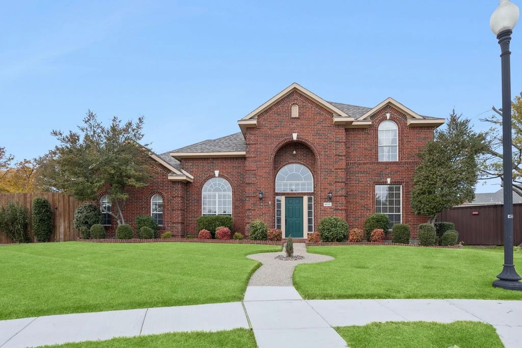 9513 Tiger Drive, Plano