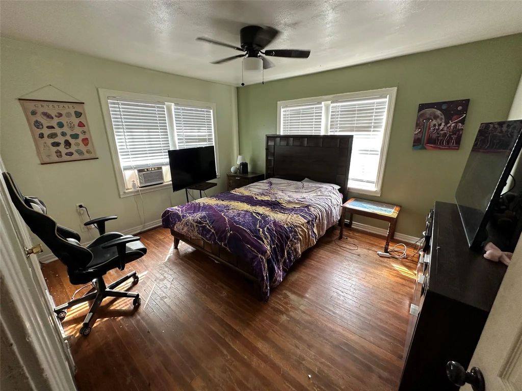 1809 9th Street, Brownwood