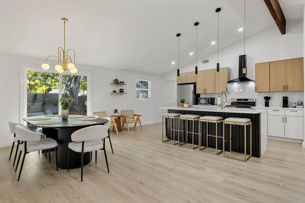 3320 High Lark Drive, Dallas
