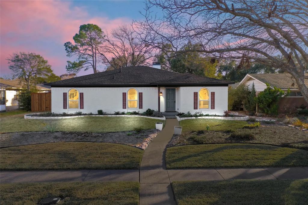1320 E Spring Valley Road, Richardson