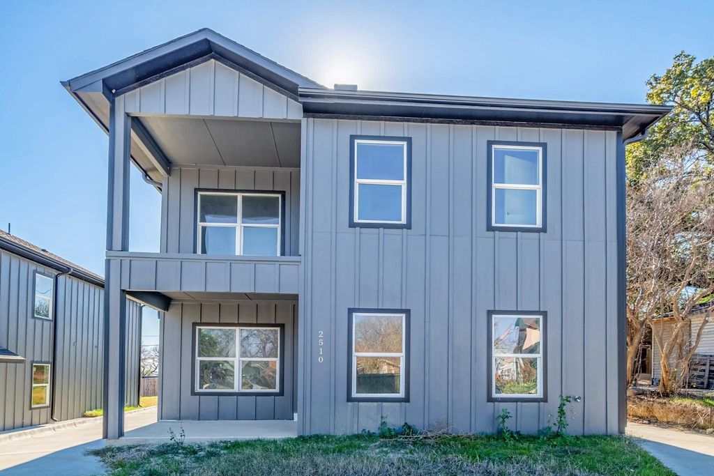 2510 Oxford Avenue, Fort Worth
