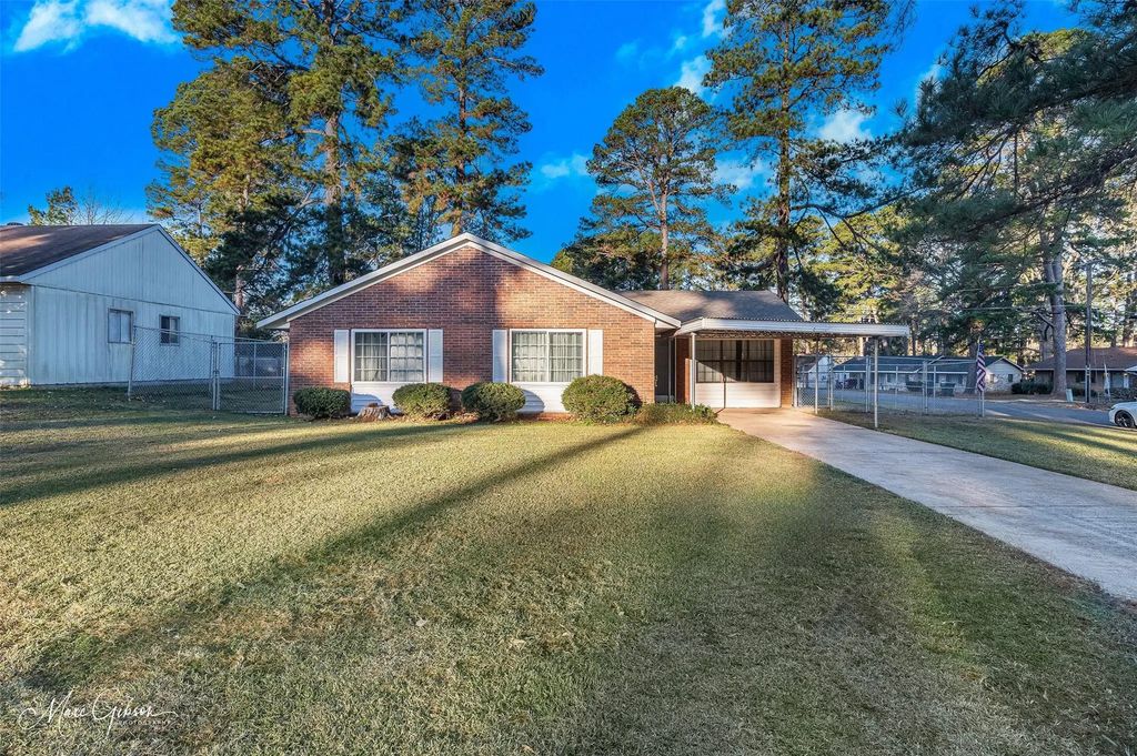 3304 Gorton Road, Shreveport