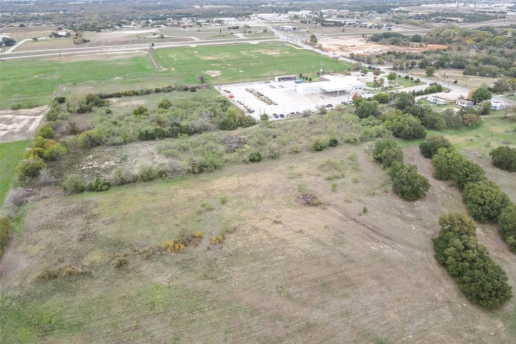 424 Fall Creek Highway, Granbury
