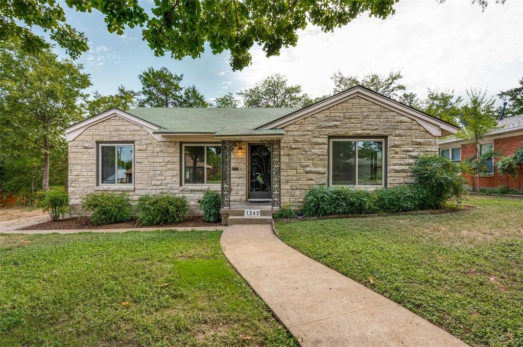 1342 Michigan Avenue, Dallas