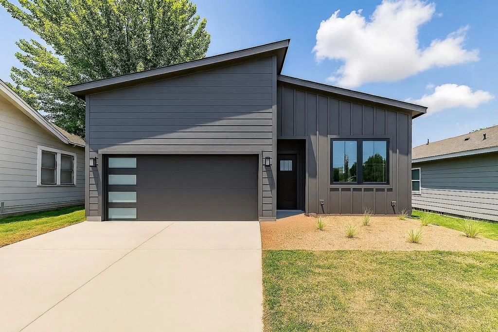 1402 Driess Street, Fort Worth