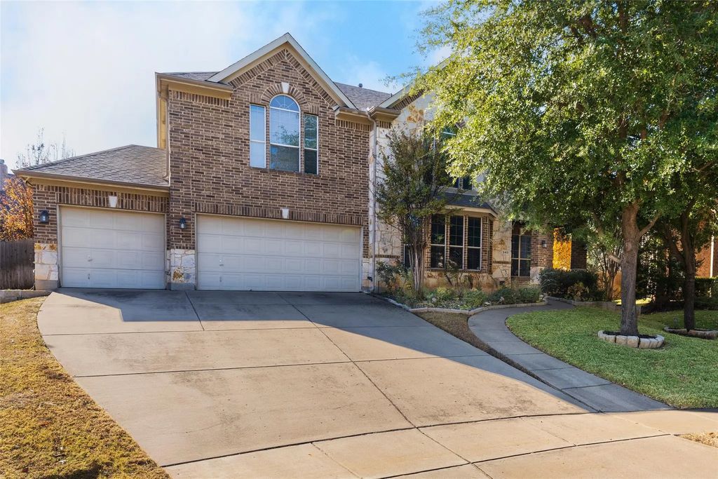 2410 Honey Drive, Arlington