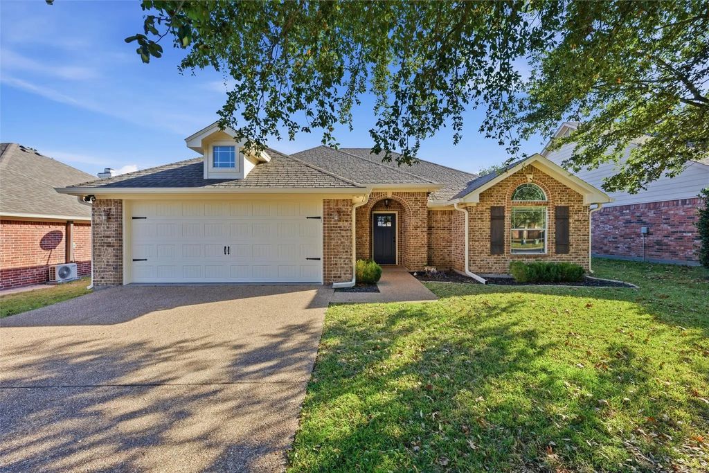2505 Riders Way, Waco