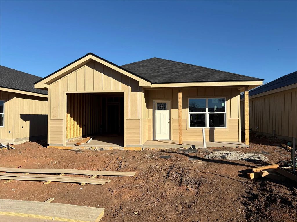 906 Minda Street, Abilene