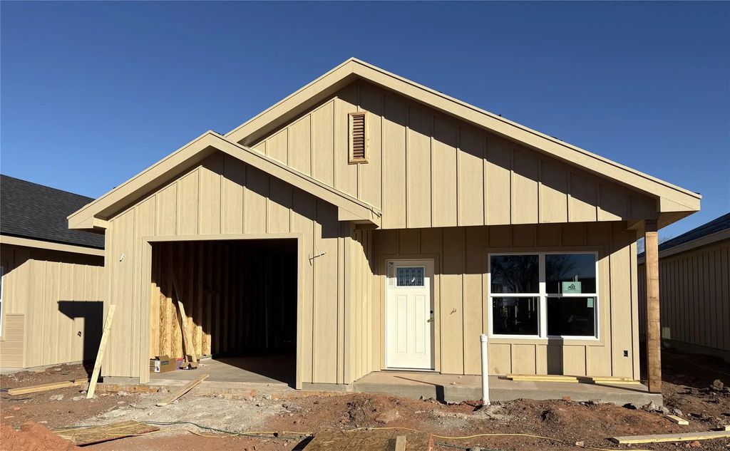 910 Minda Street, Abilene