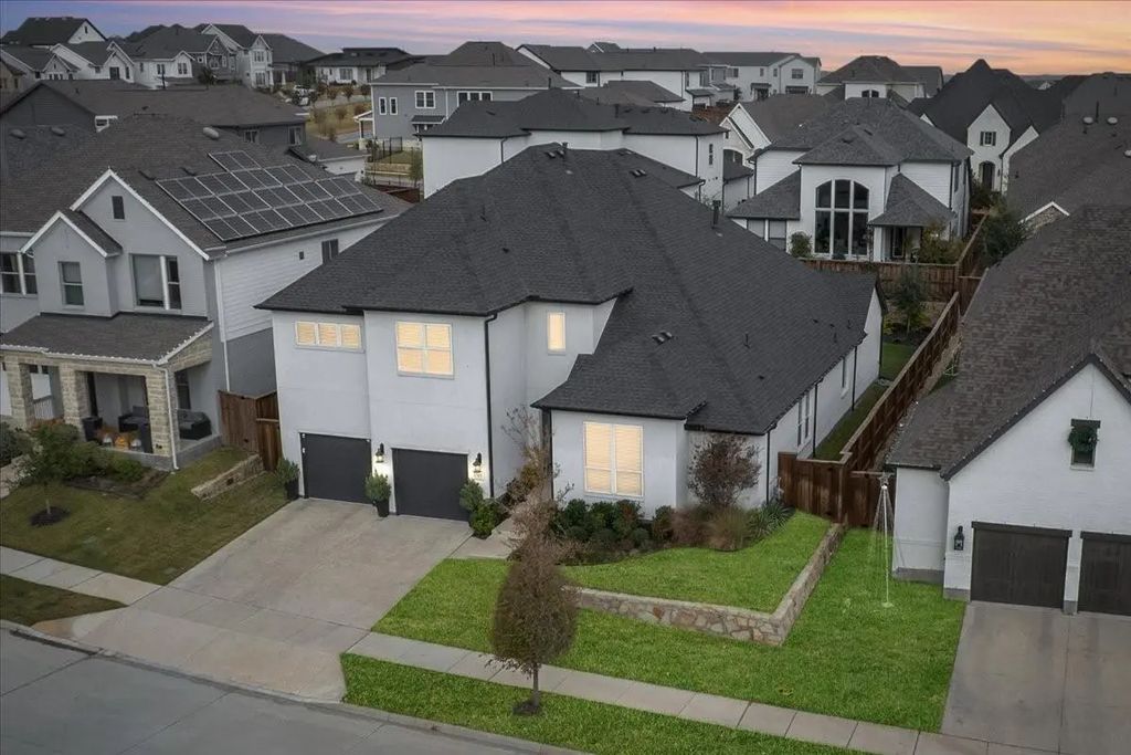 2313 Sandlin Drive, Fort Worth