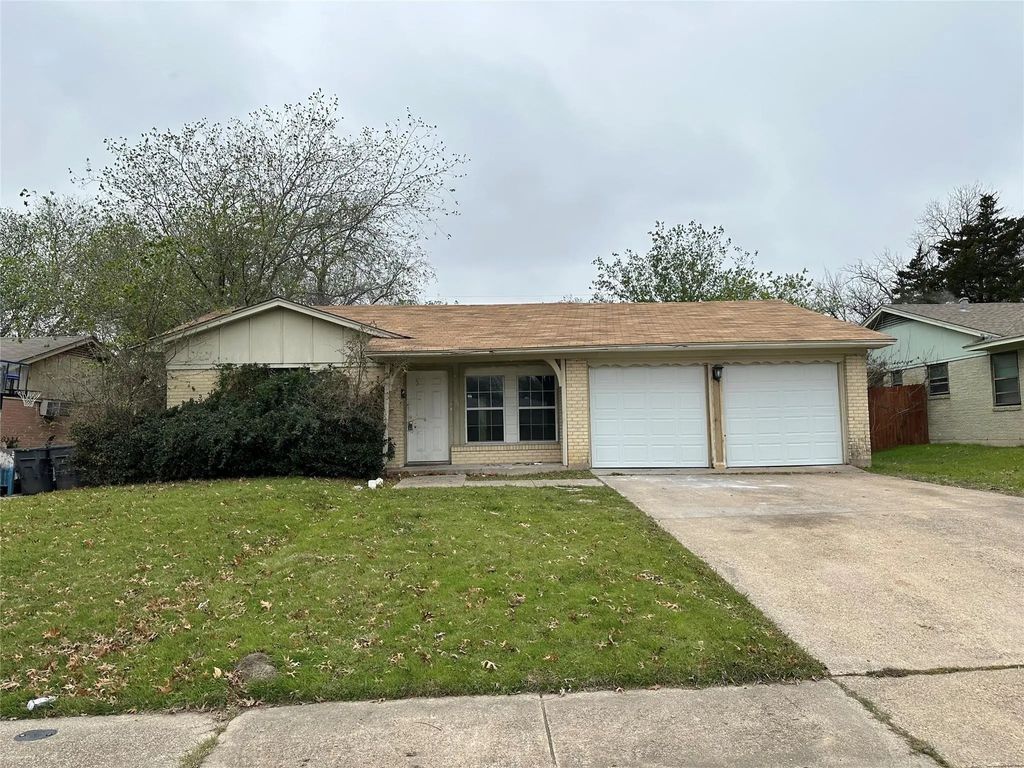 7217 Larchway Drive, Dallas