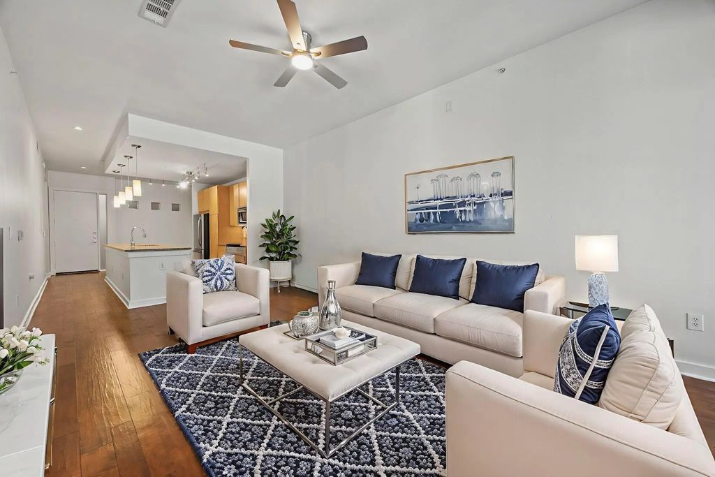 2950 Mckinney Avenue 212, Dallas