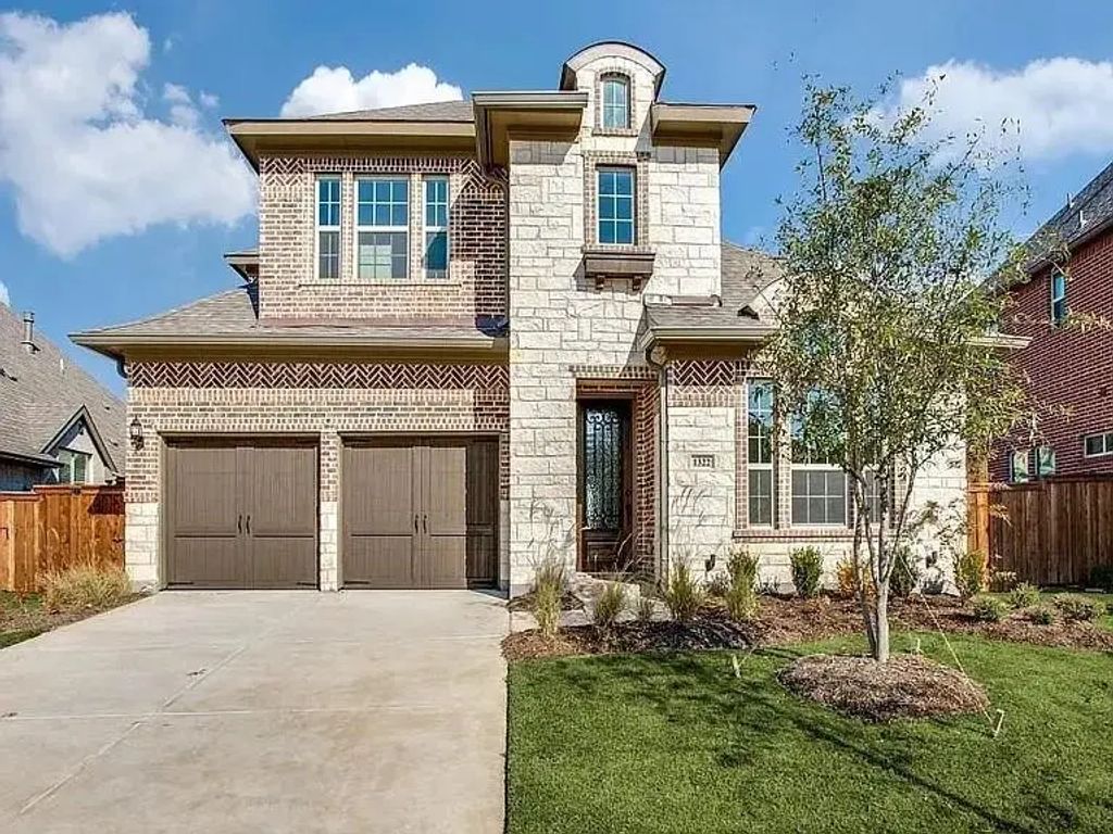 1322 Rolling Thunder Road, Frisco