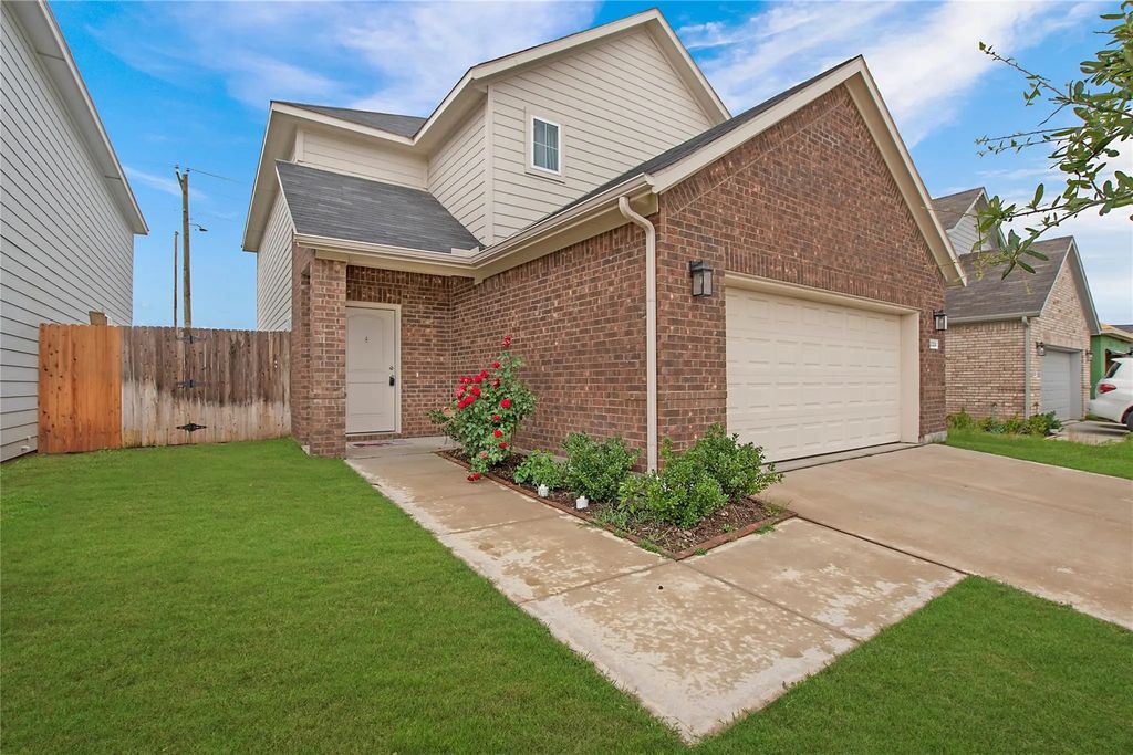2224 Diamond Drive, Grand Prairie