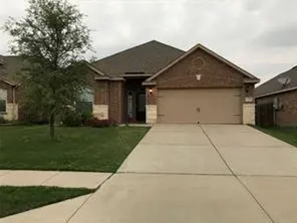 2134 Redbud Drive, Anna