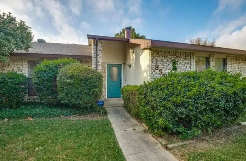 830 Meadowlark Drive, Lewisville