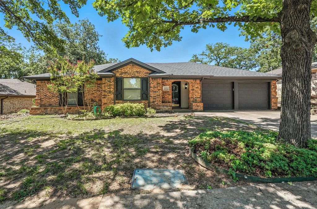 1630 Post Oak Drive, Bedford