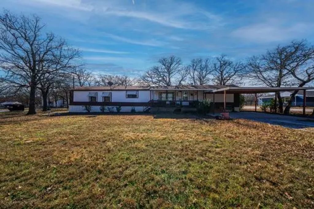 2811 Old Mineral Wells Highway, Weatherford