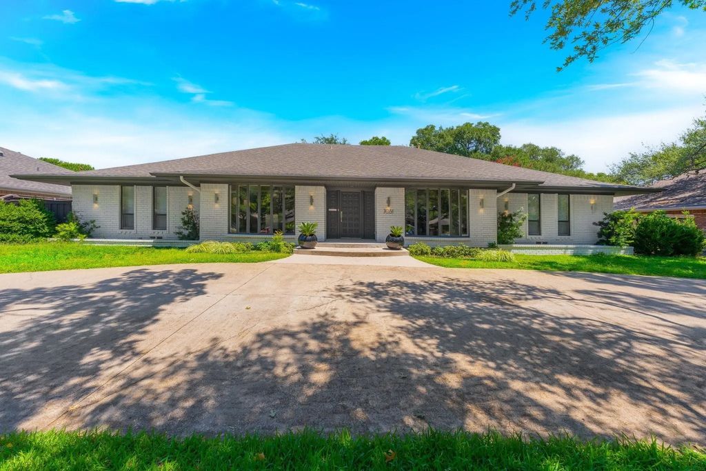 7031 Chipperton Drive, Dallas