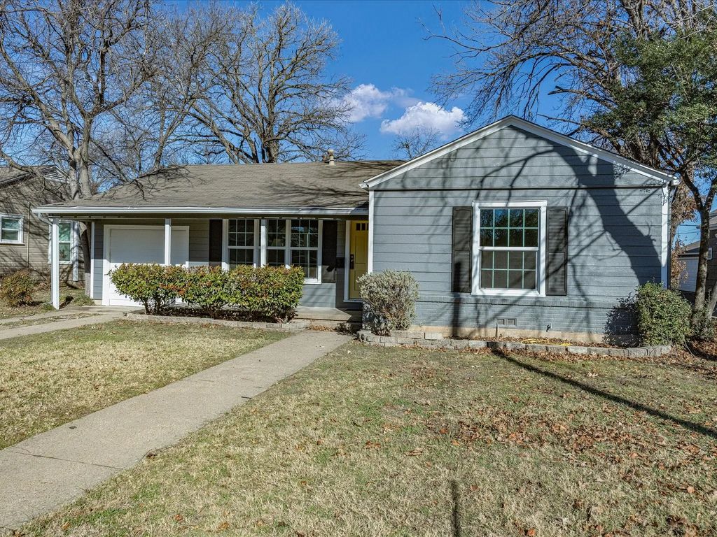 3458 Brady Avenue, Fort Worth