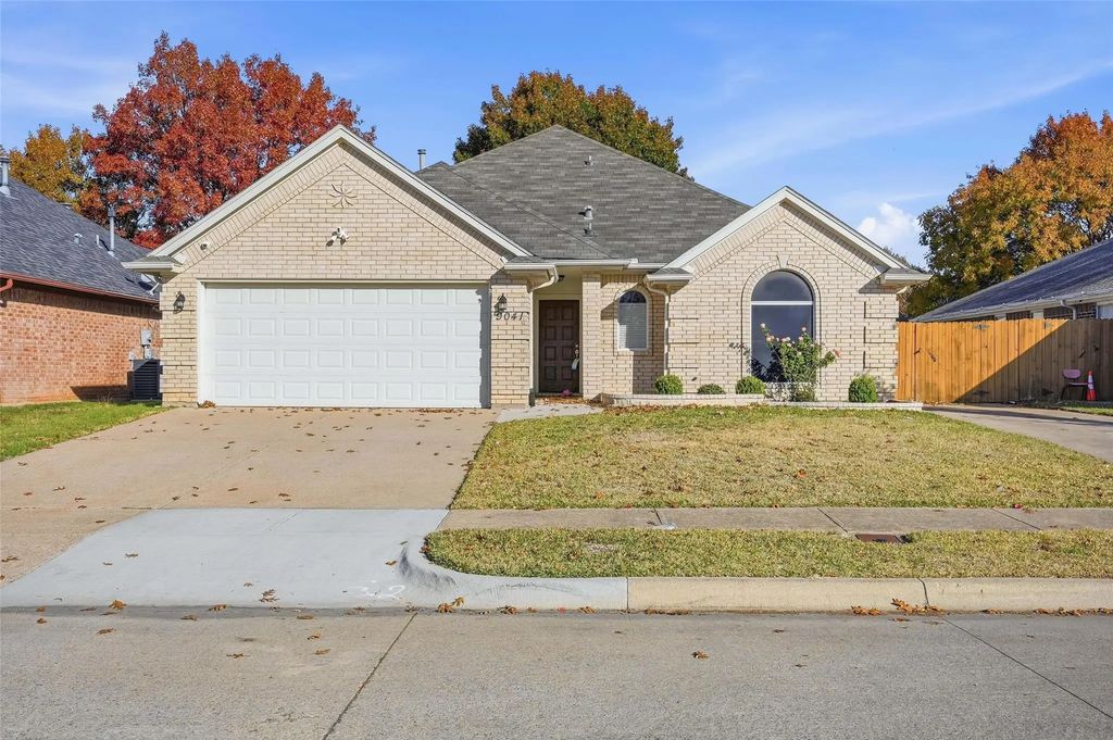 9041 Creede Trail, Fort Worth
