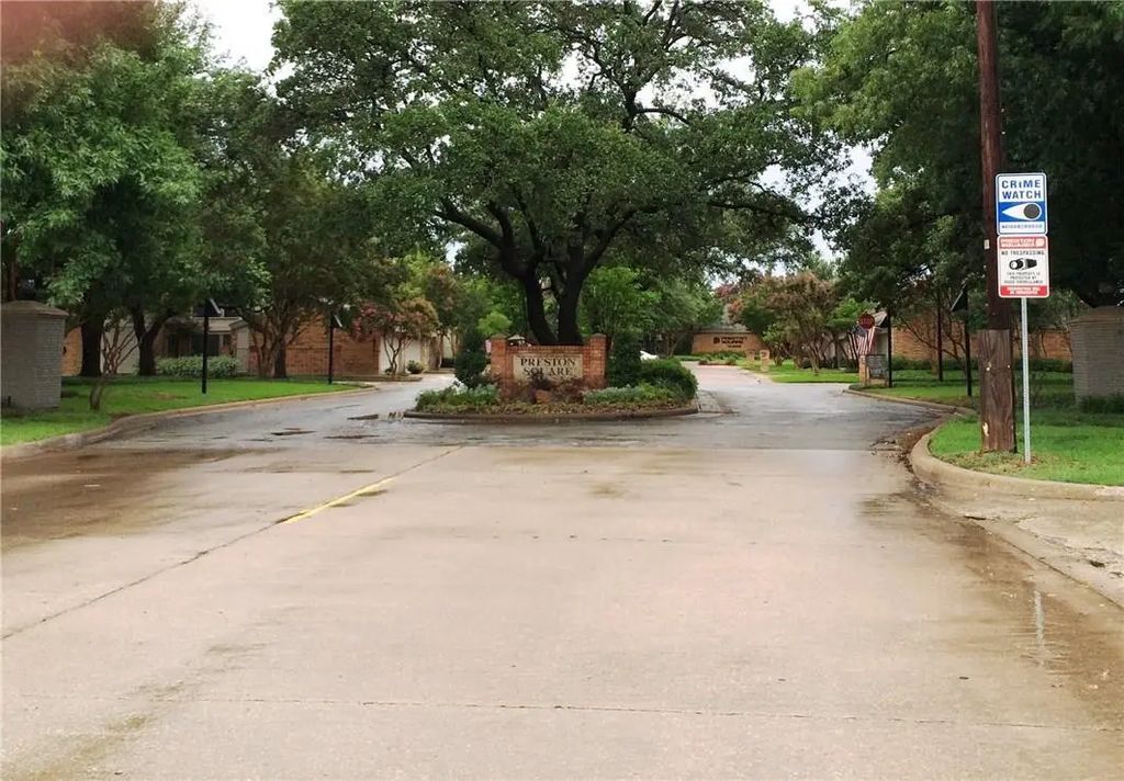 12537 Montego Plaza, Dallas