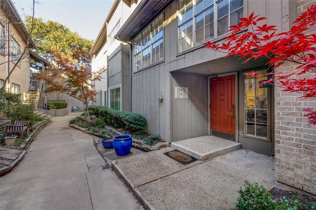 10416 High Hollows Drive 232, Dallas