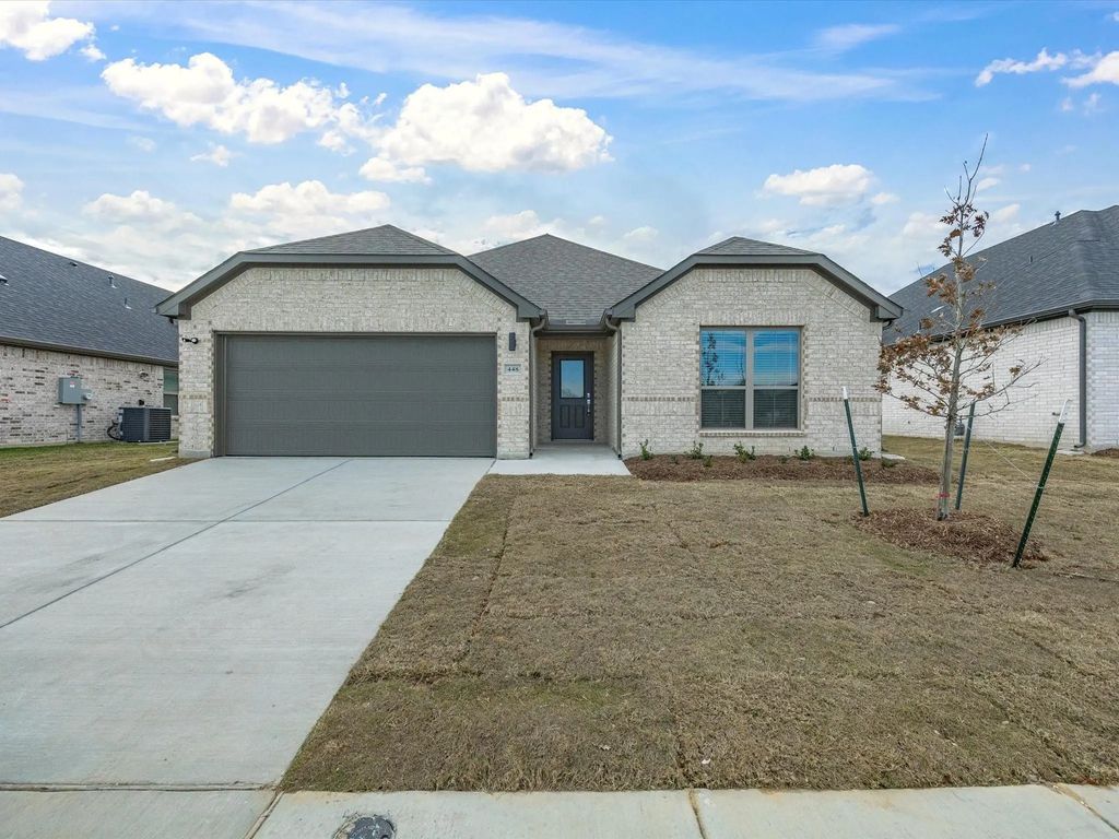 448 Blackwater Trail, Waxahachie