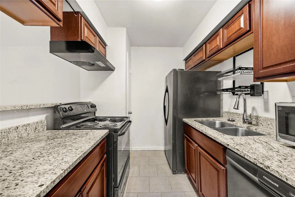 8110 Skillman Street 2053, Dallas
