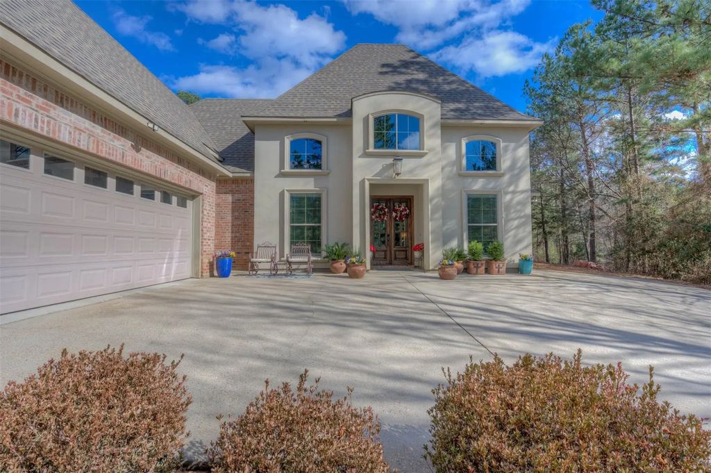 151 Pepperridge Circle, Minden