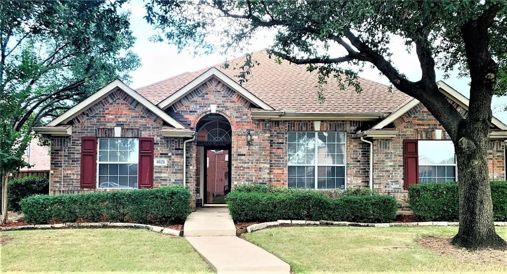 1821 Andress Drive, Carrollton