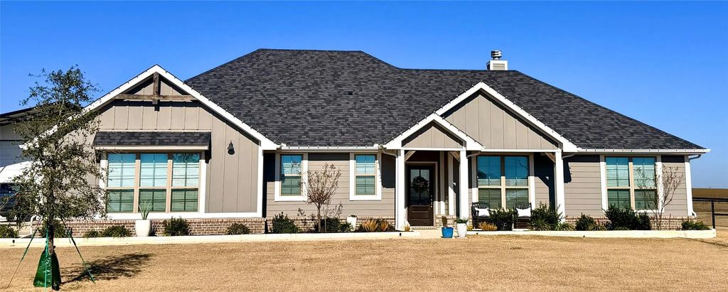 3912 Sanger Meadow Drive, Sanger