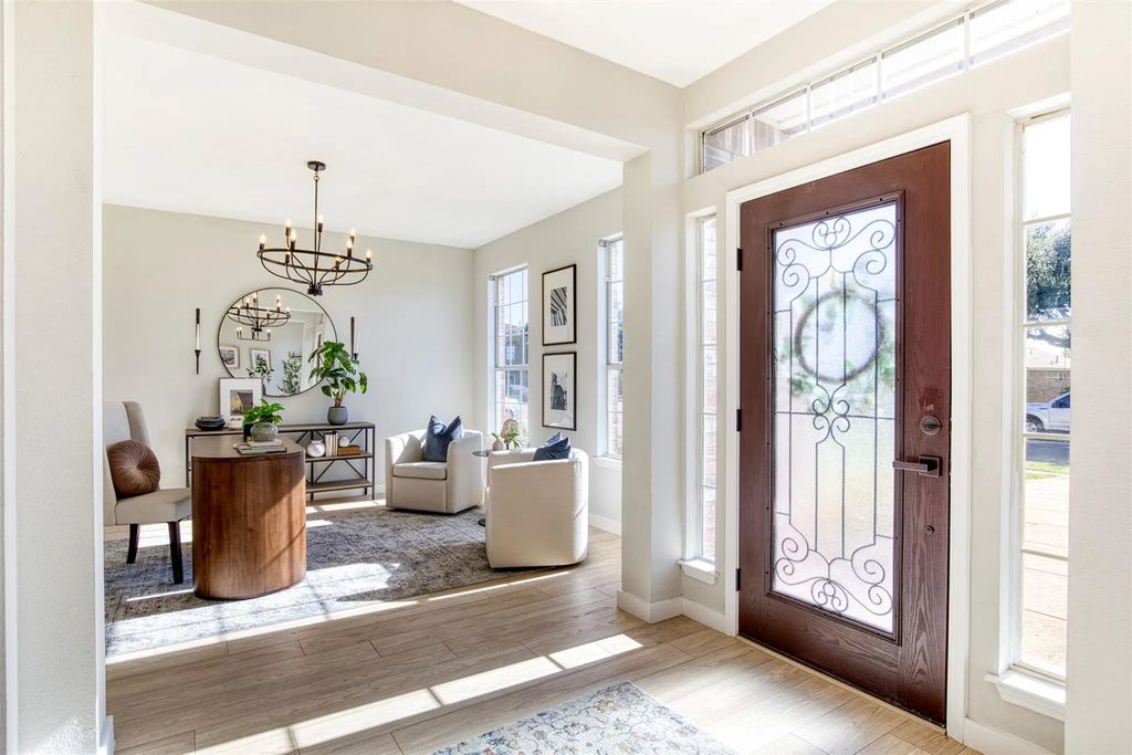 5202 Orlando Circle, Rowlett