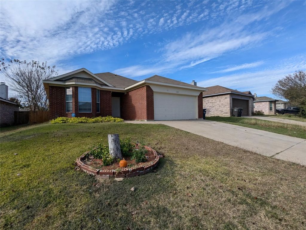 6425 Rainwater Way, Fort Worth