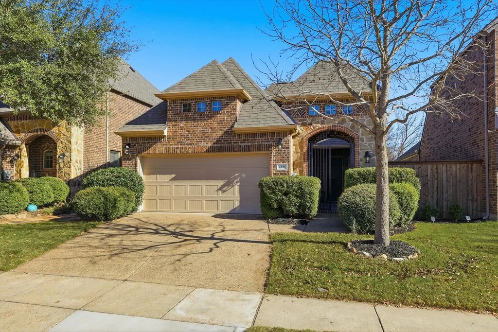 905 Deer Ridge Trail, McKinney
