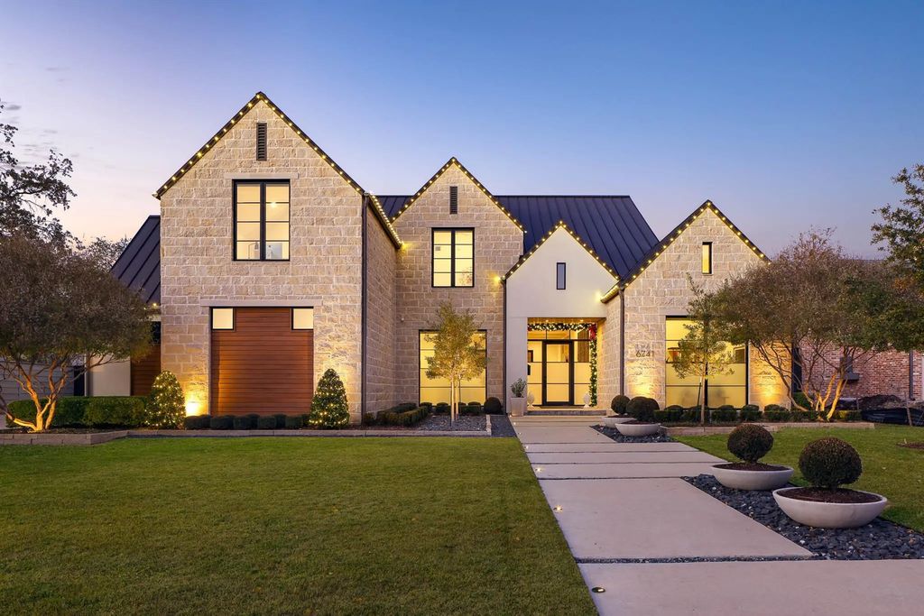 6741 Prestonshire Lane, Dallas