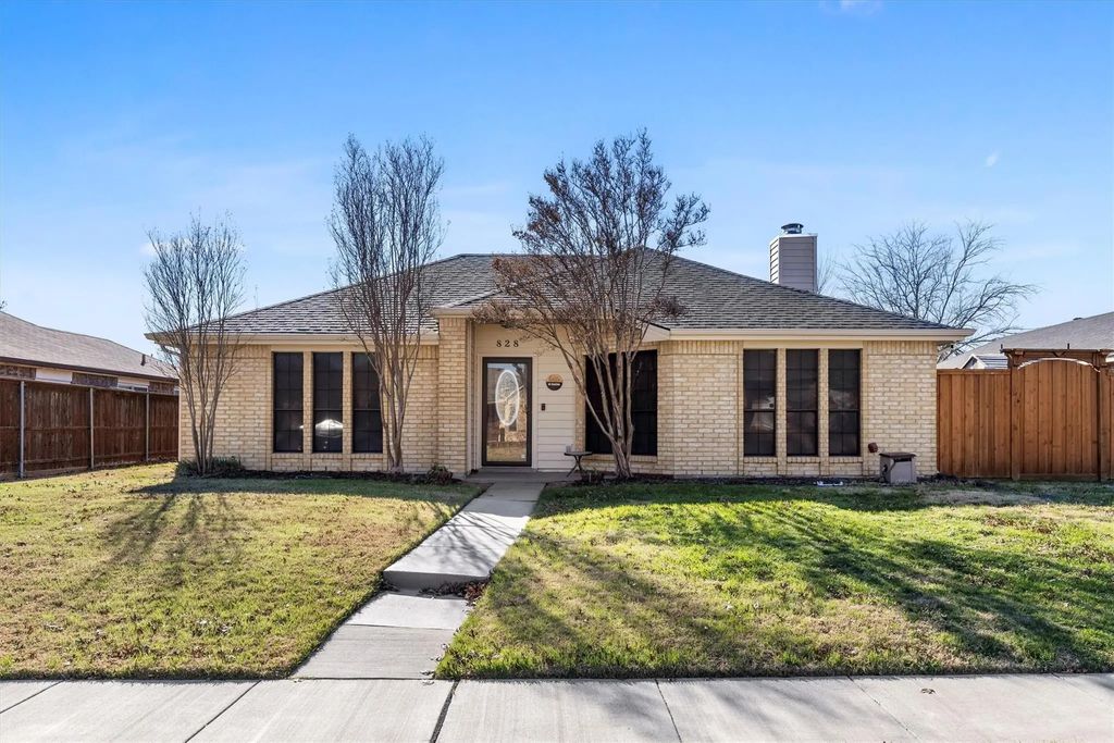 828 Arbor Downs Drive, Plano