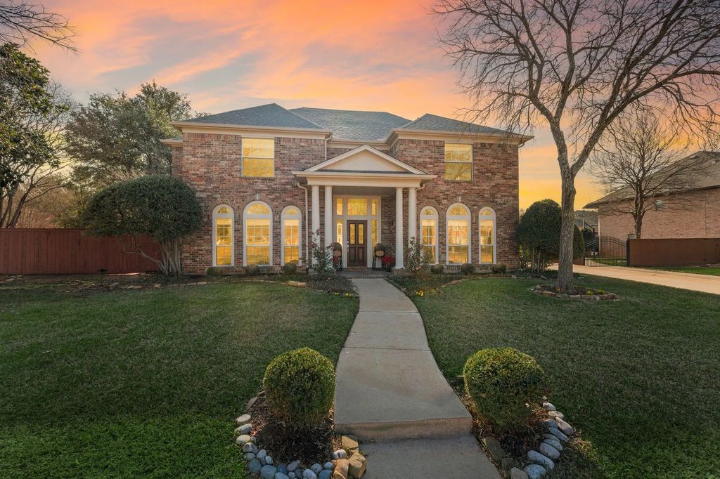 1901 Hay Meadow Court, Southlake